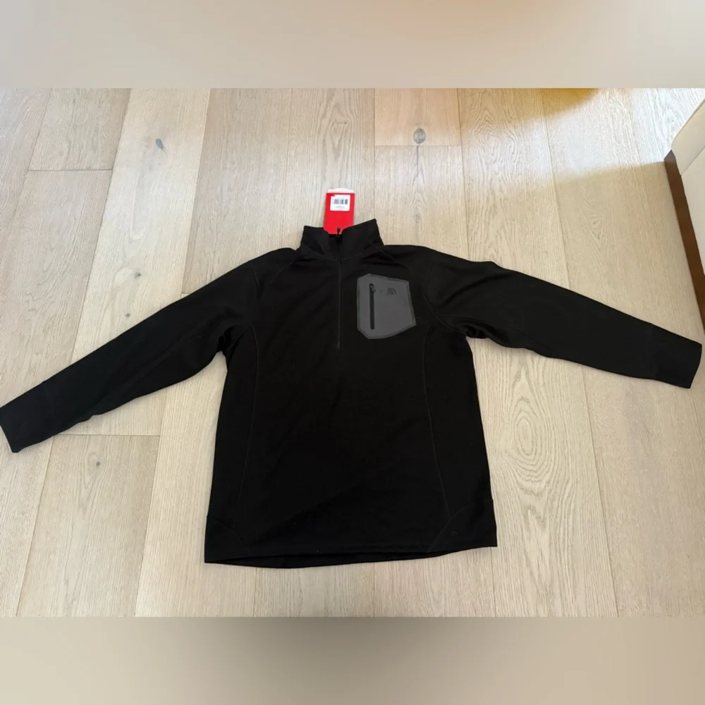 The North Face Black and Gray Quarter-Zip Pullover